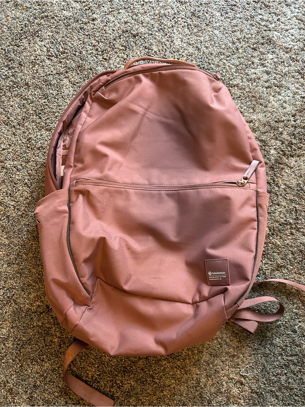 lululemon athletica Men's Rose Pink Everyday Backpack